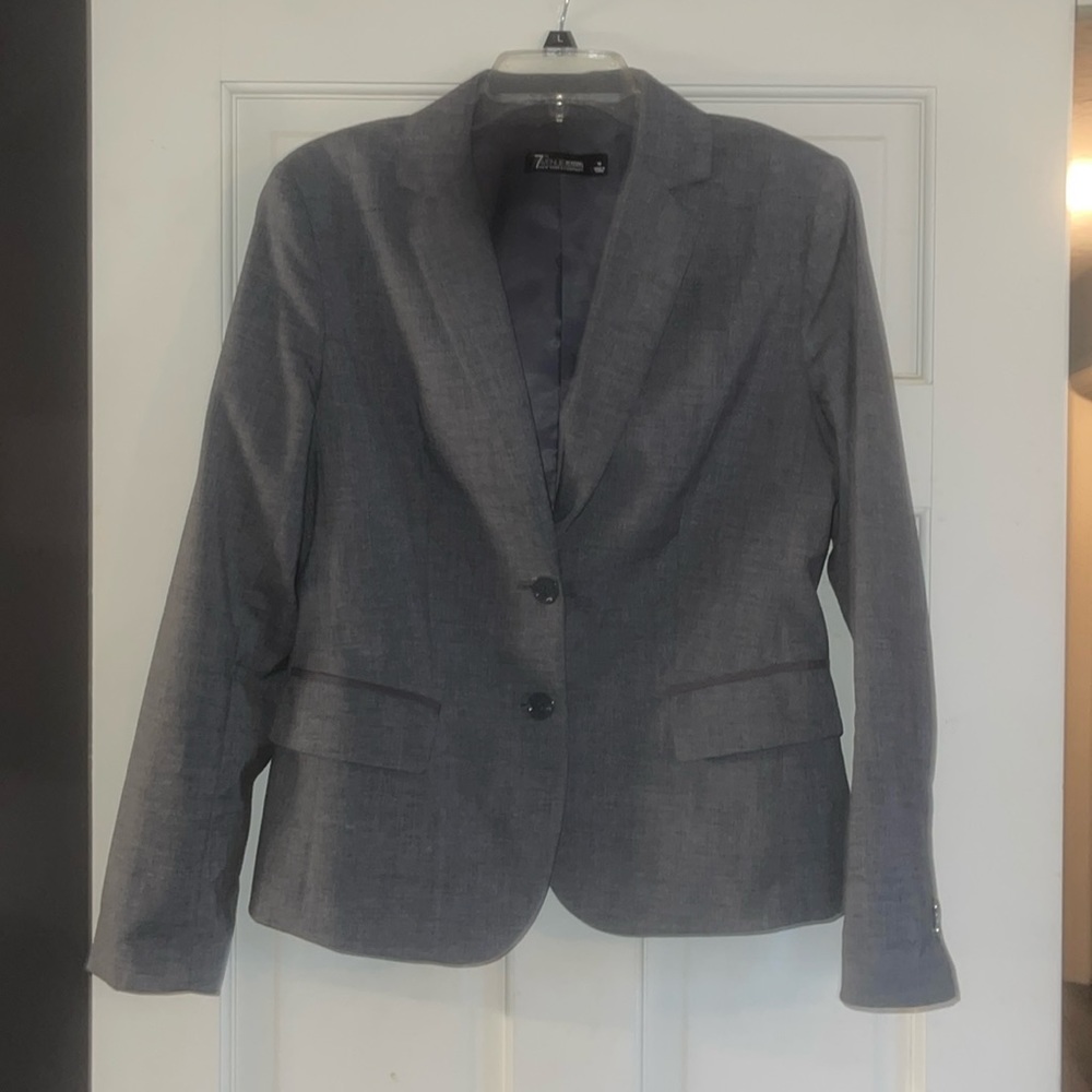 Women’s Grey Blazer